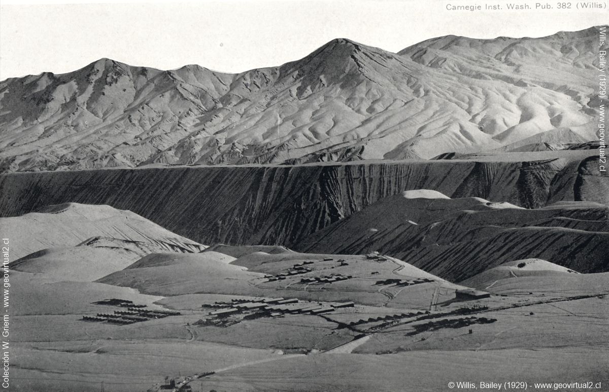 Vista a los inicios de la Mina Potrerillos en la Región de Atacama, Chile