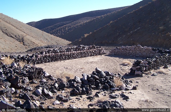 Fundición cerca Cerro Blanco, Región de Atacama - Chile