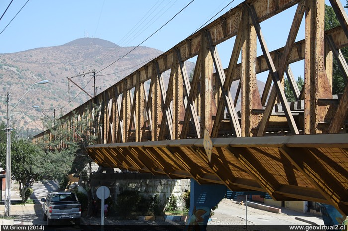 Puente ferroviario Río Aconcagua en La Calera, Chile