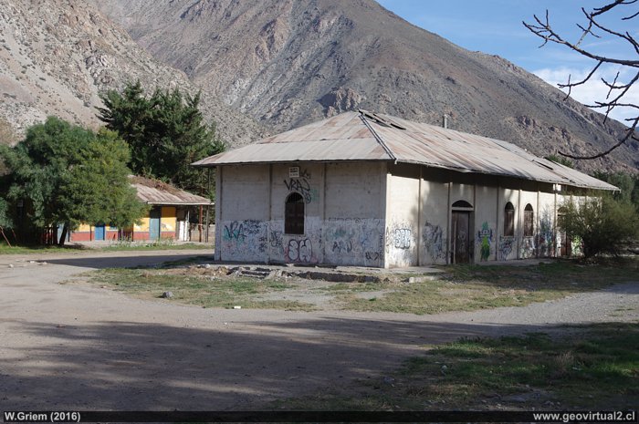 Estación ferrocarril de Rivadavia en el Valle del Elqui, Región de Coquimbo - Chile