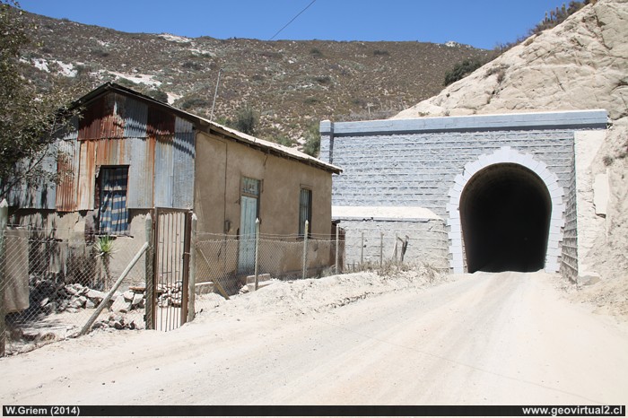 Tunel Las Palmas, ex línea ferrea longitudinal (Norte de Chile)