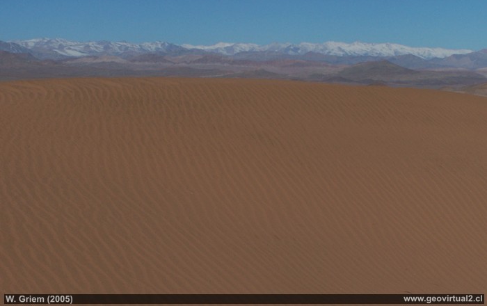 Dünen in der Atacama Wüste in Chile