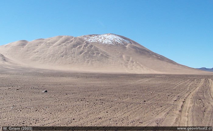 Die Düne Medanoso in der Atacama Wüste in Chile