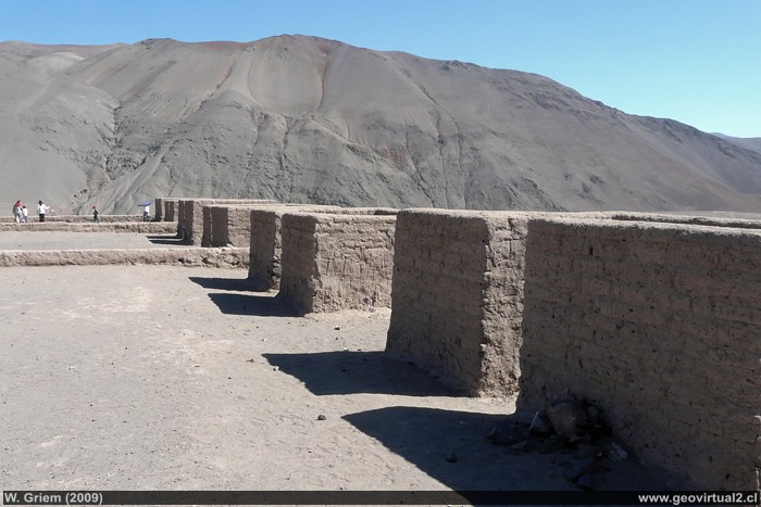 Die Ruinen der ehemaligen Schmelze aus der Inka Zeit: Hier die Wohnhäuser, Atacama Region, Chile