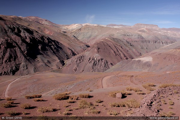 Die Atacama-Wüste beim Paredones Pass in den Anden von Nord - Chile