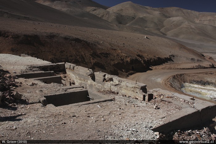 Azufrera en la Region de Atacama, Chile