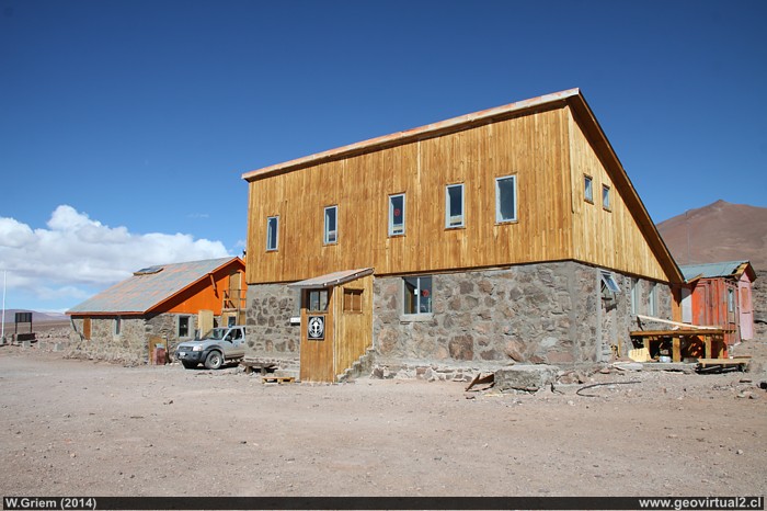 Die CONAF Hütte in den Anden an der Negro Franzisco Lagune, Atacama-Wüste, Chile