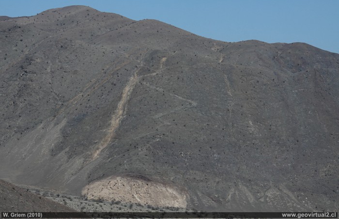 Camino Minero en la Quebrada San Miguel, Región Atacama - Chile