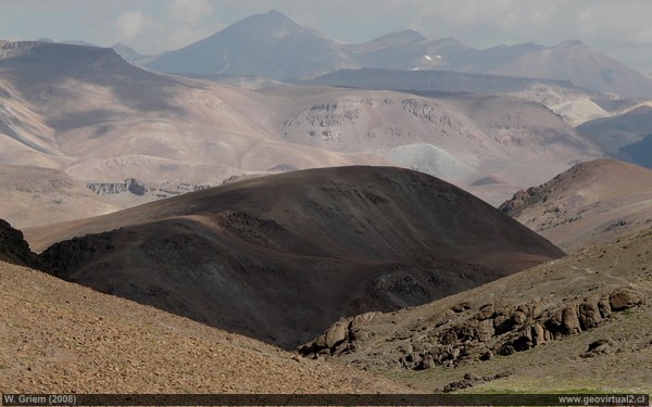 Atacama - cerros cerca Portezuelo Chinches