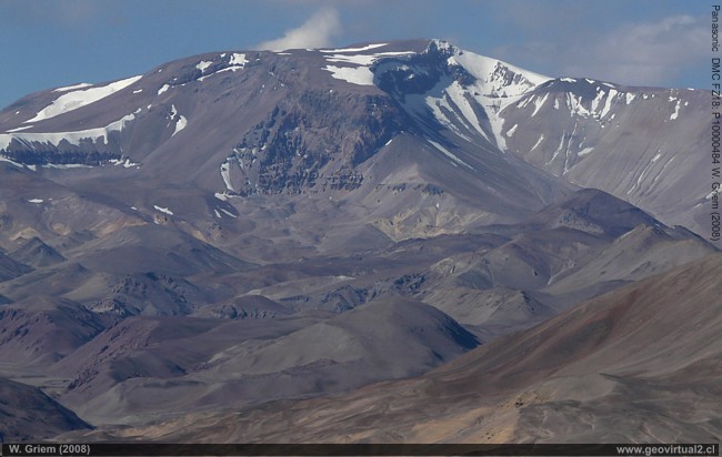 Atacama: Cerro Jotabeche desde Pircas Negras