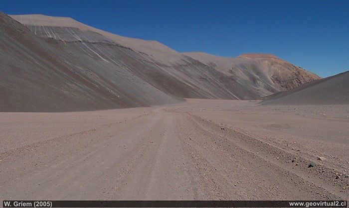 Quebrada El Hielo en el desierto de Atacama, Chile