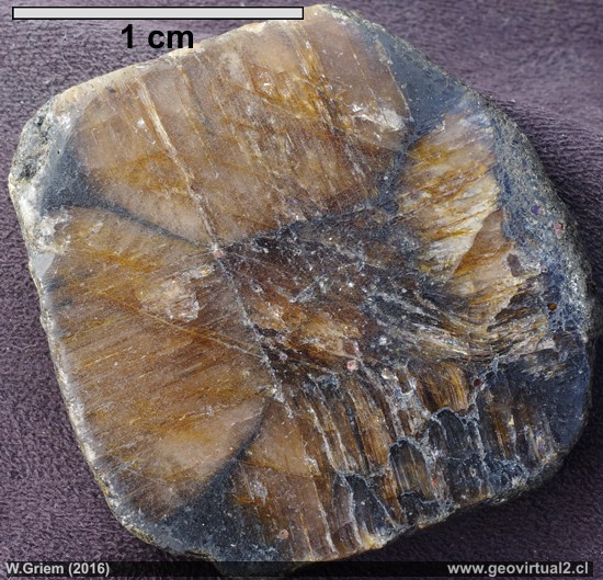 Andalucita - mineral