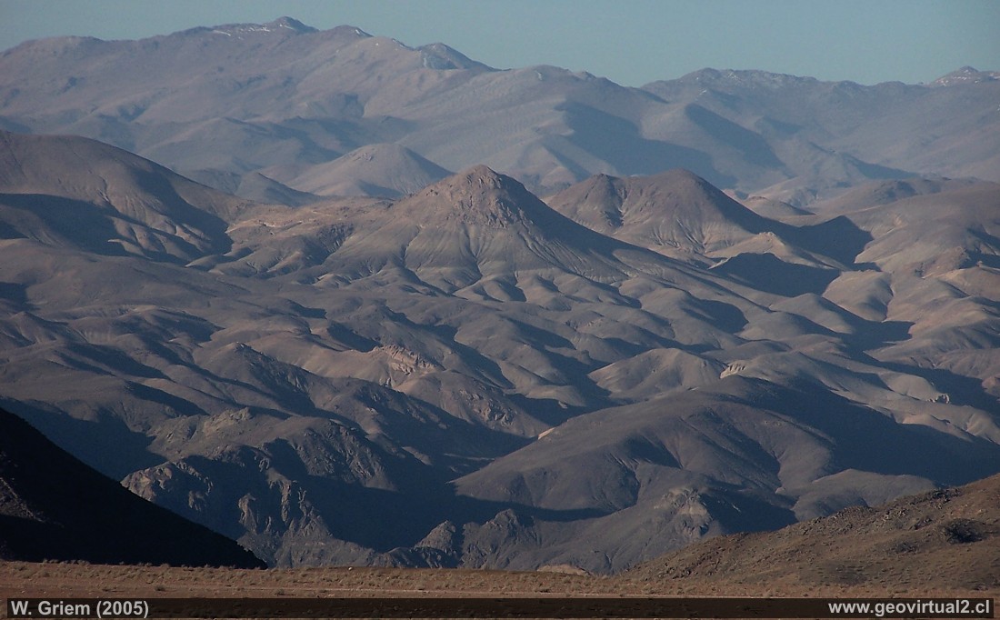 Die Vorkordillere der Anden in der Atacama Region