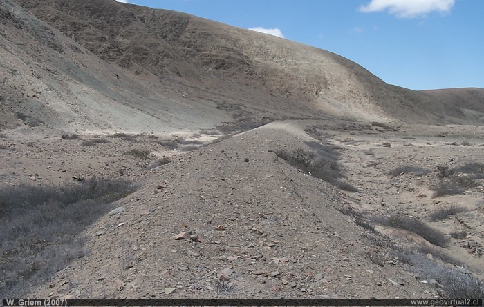 Terraplen de la linea ferrea a Animas, Región de Atacama - Chile