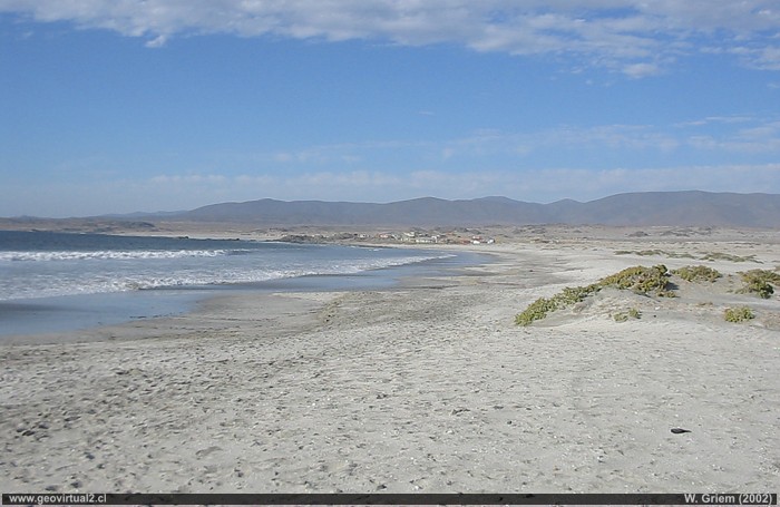 Strand von Ramada in der Atacama Wüste in Chile