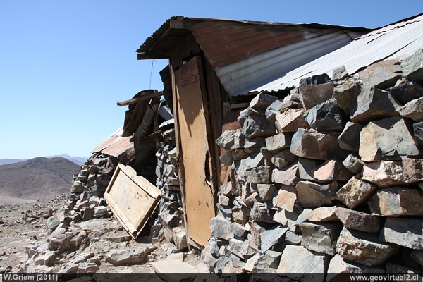 Casa minera en la mina Condor, distrito Inca de Oro, Region Atacama, Chile