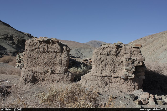 Ruinas de Llampos en el desierto de Atacama, Chile