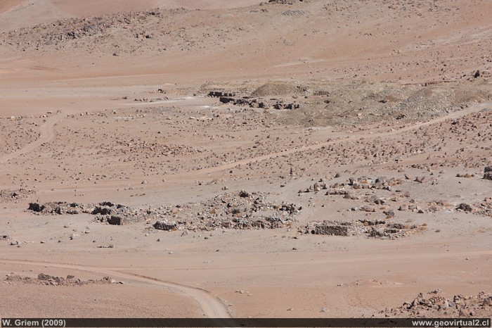 Ruinas de la mina Carmen en el desierto de Atacama, Chile