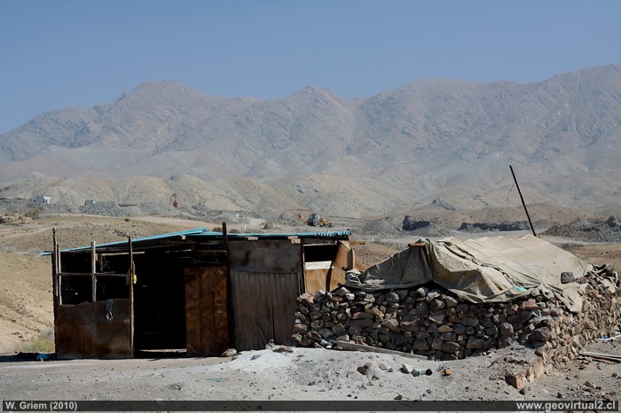 Casas de la mina Condell en Checo de Cobre, Atacama