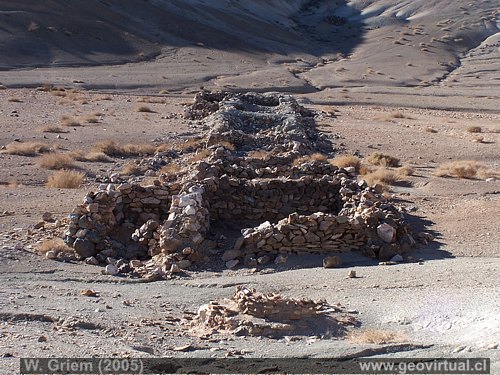 Lomas Bayas Ruinen einiger Minen Gebäude in der Atacama Wüste