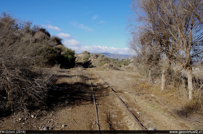 Bifurcación de la linea longitudinal y la ex linea del Valle de Elqui en la Región de Coquimbo, Chile