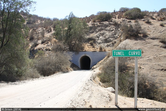 Tunel Curvo: Ferrocarril longitudinal del Norte de Chile