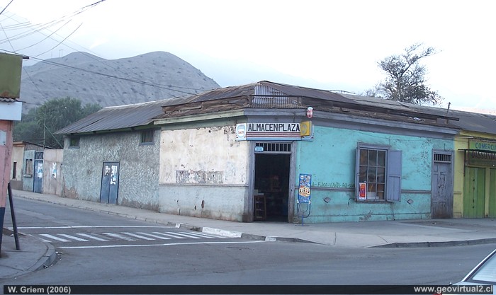 Warehouse "Almacén Plaza" and old house in Tierra Amarilla, Atacama - Chile