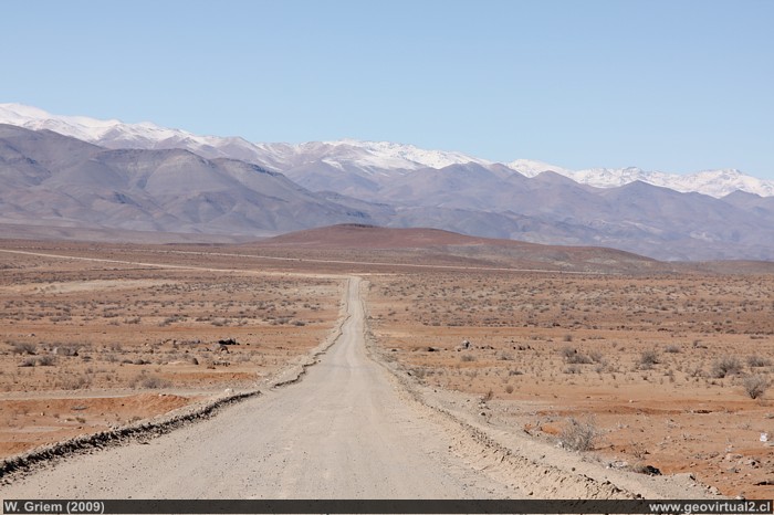 Camino a La Silla - Región de Atacama, Chile