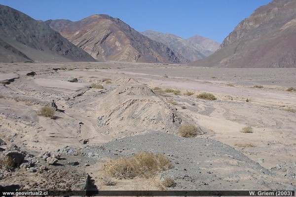 Region de Atacama, linea ferrea hacia Puquios