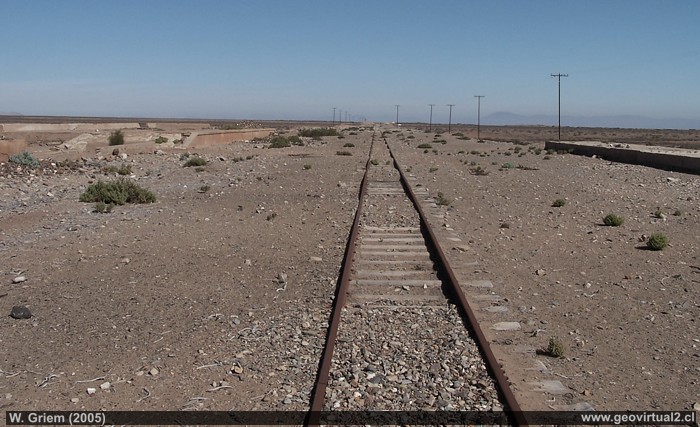 Estación ferrocarril Punta de Diaz en el Desierto de Atacama, Chile